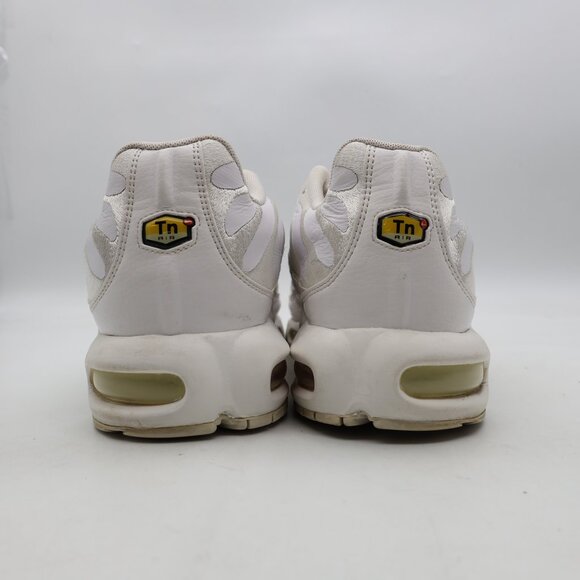 Nike Air Max Plus TN Men's 14 Triple White Metallic Silver Sneakers AJ2029-100 - Picture 5 of 11